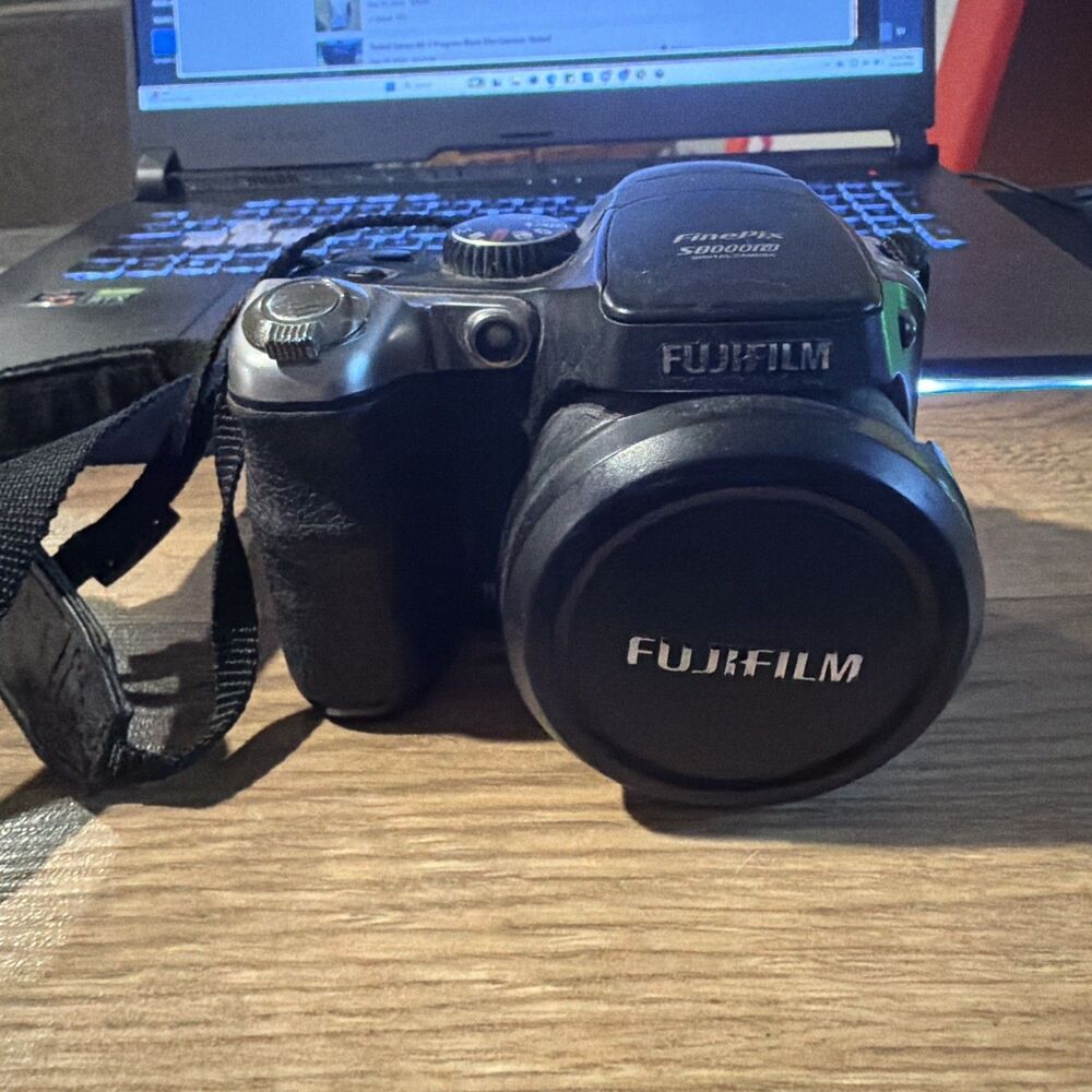 Fujifilm FinePix S8100FD Digital Camera Black Tested Working